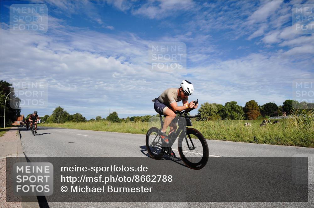 31.08.2025 - Elbe Triathlon Hamburg Michael Burmester http://msf.ph/oto/8662788 31.08.2025 09:27:10 Radfahren 168, 197, 258, 415, 619 meine-sportfotos.de