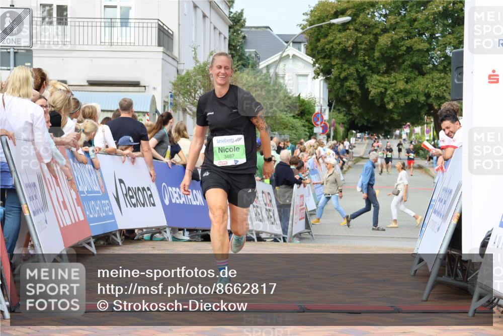 31.08.2025 - 21. Blankeneser Heldenlauf Strokosch-Dieckow http://msf.ph/oto/8662817 31.08.2025 11:02:46 Ziel 3487, 3714 meine-sportfotos.de