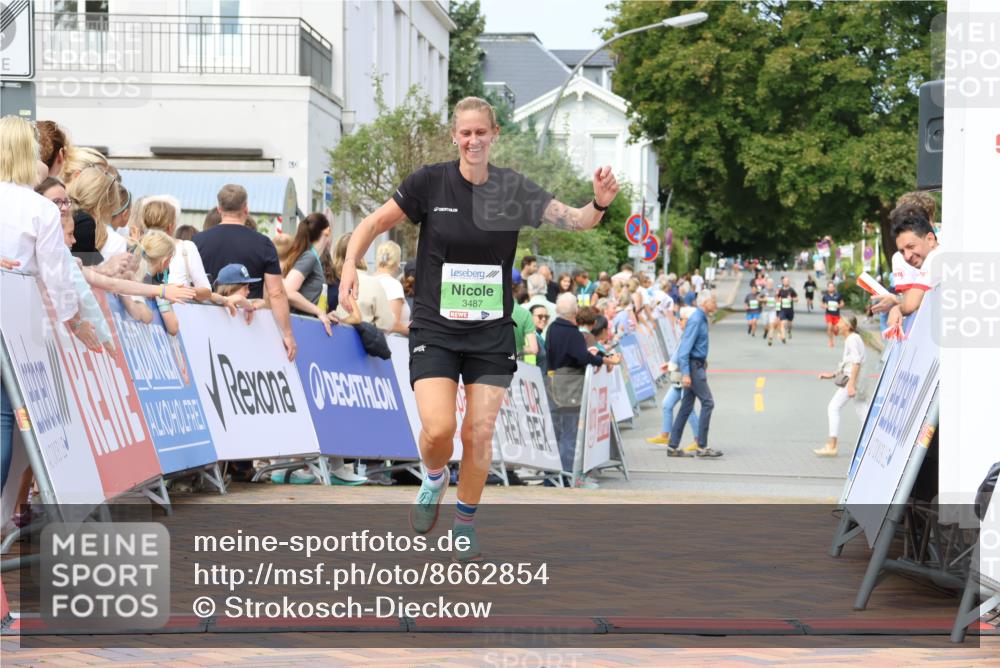 31.08.2025 - 21. Blankeneser Heldenlauf Strokosch-Dieckow http://msf.ph/oto/8662854 31.08.2025 11:02:45 Ziel 3487, 3714 meine-sportfotos.de
