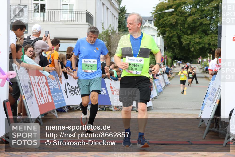 31.08.2025 - 21. Blankeneser Heldenlauf Strokosch-Dieckow http://msf.ph/oto/8662857 31.08.2025 11:21:46 Ziel 3018, 3658, 3110, 3111, 3066, 3654 meine-sportfotos.de