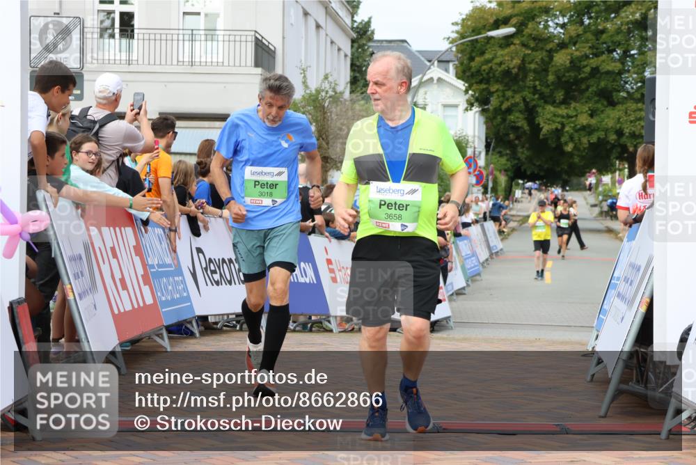 31.08.2025 - 21. Blankeneser Heldenlauf Strokosch-Dieckow http://msf.ph/oto/8662866 31.08.2025 11:21:46 Ziel 3018, 3658, 3110, 3111, 3066, 3654 meine-sportfotos.de