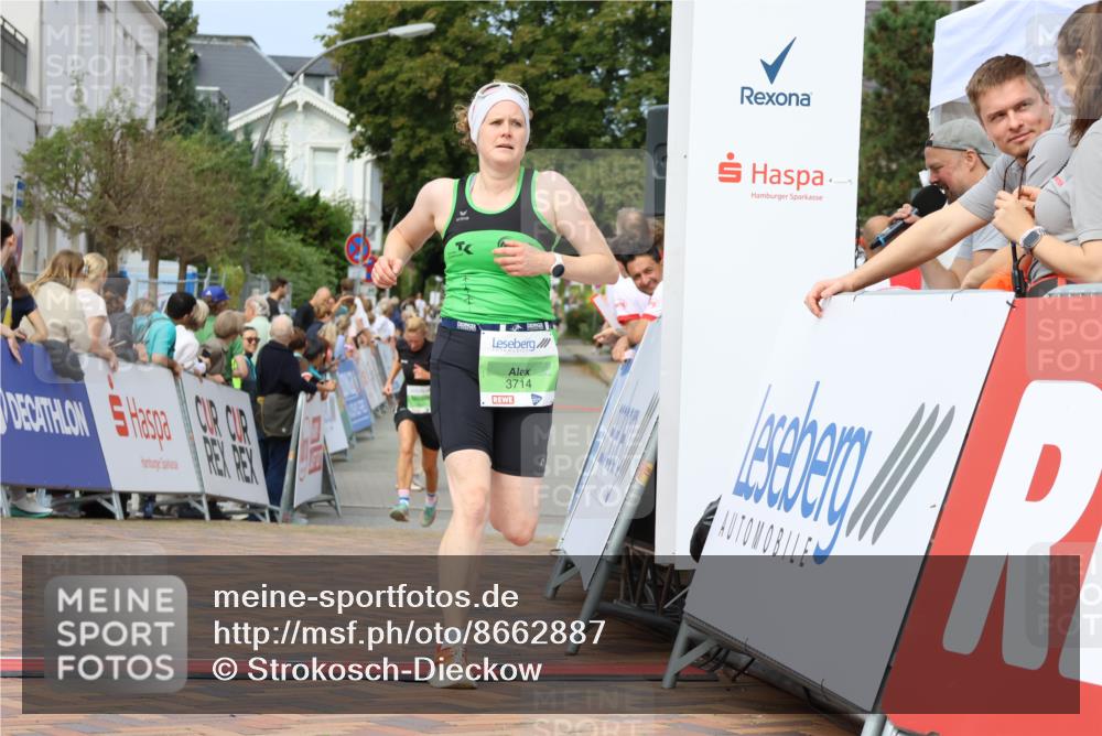 31.08.2025 - 21. Blankeneser Heldenlauf Strokosch-Dieckow http://msf.ph/oto/8662887 31.08.2025 11:02:42 Ziel 3487, 3714 meine-sportfotos.de