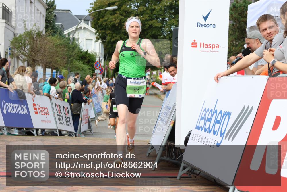 31.08.2025 - 21. Blankeneser Heldenlauf Strokosch-Dieckow http://msf.ph/oto/8662904 31.08.2025 11:02:42 Ziel 3487, 3714 meine-sportfotos.de