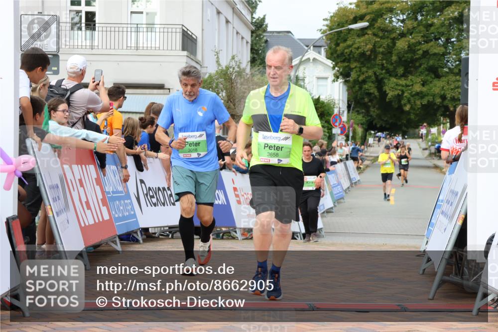 31.08.2025 - 21. Blankeneser Heldenlauf Strokosch-Dieckow http://msf.ph/oto/8662905 31.08.2025 11:21:46 Ziel 3018, 3658, 3110, 3111, 3066, 3654 meine-sportfotos.de