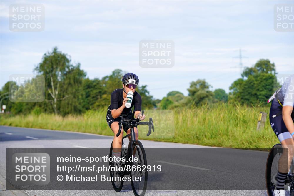 31.08.2025 - Elbe Triathlon Hamburg Michael Burmester http://msf.ph/oto/8662919 31.08.2025 09:13:07 Radfahren 268, 281, 298, 324, 507, 514 meine-sportfotos.de