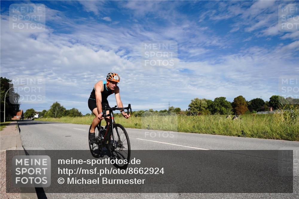 31.08.2025 - Elbe Triathlon Hamburg Michael Burmester http://msf.ph/oto/8662924 31.08.2025 09:29:26 Radfahren 357, 770 meine-sportfotos.de