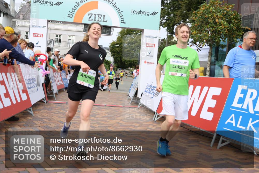 31.08.2025 - 21. Blankeneser Heldenlauf Strokosch-Dieckow http://msf.ph/oto/8662930 31.08.2025 11:21:42 Ziel 3658, 3110, 3111, 3654 meine-sportfotos.de
