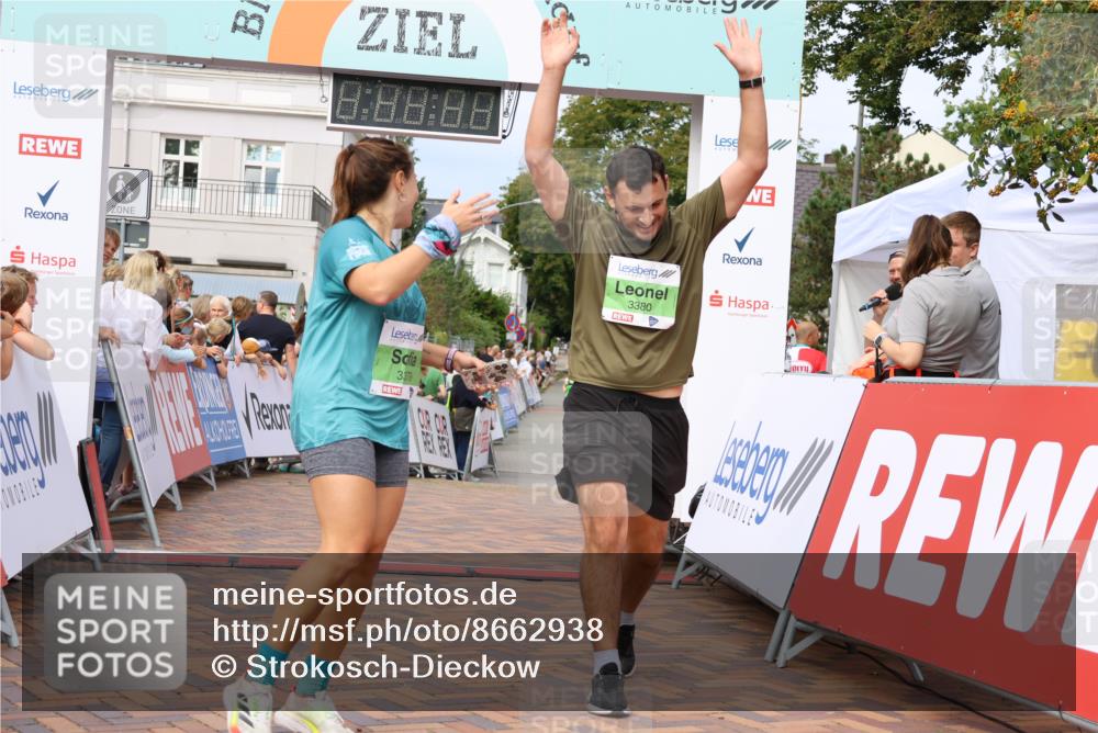 31.08.2025 - 21. Blankeneser Heldenlauf Strokosch-Dieckow http://msf.ph/oto/8662938 31.08.2025 11:02:34 Ziel 3380, 3379, 3135, 3136, 3406, 3727 meine-sportfotos.de