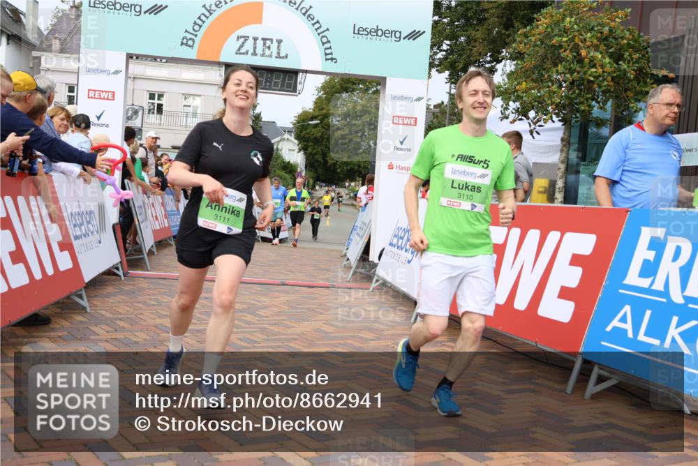 31.08.2025 - 21. Blankeneser Heldenlauf Strokosch-Dieckow http://msf.ph/oto/8662941 31.08.2025 11:21:42 Ziel 3658, 3110, 3111, 3654 meine-sportfotos.de