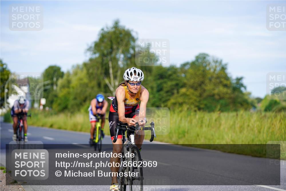 31.08.2025 - Elbe Triathlon Hamburg Michael Burmester http://msf.ph/oto/8662969 31.08.2025 09:13:30 Radfahren 168, 259, 292, 299, 345, 355, 393, 619 meine-sportfotos.de