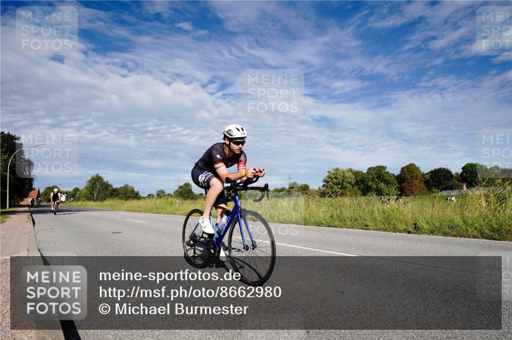 31.08.2025 - Elbe Triathlon Hamburg Michael Burmester http://msf.ph/oto/8662980 31.08.2025 09:30:26 Radfahren 170, 280, 469 meine-sportfotos.de