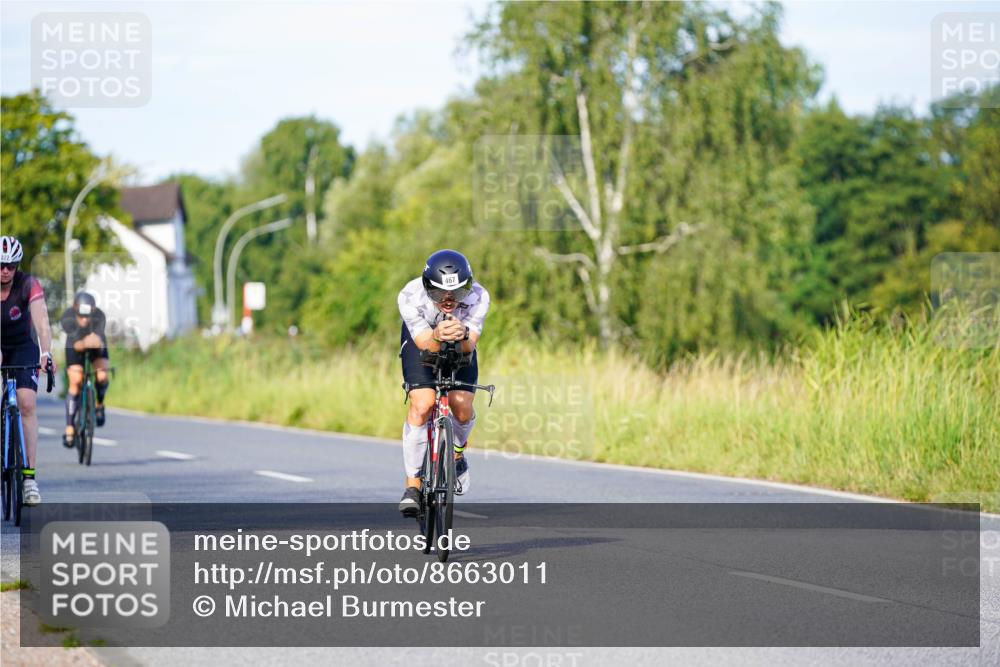 31.08.2025 - Elbe Triathlon Hamburg Michael Burmester http://msf.ph/oto/8663011 31.08.2025 09:13:44 Radfahren 190, 197, 322, 415, 467 meine-sportfotos.de