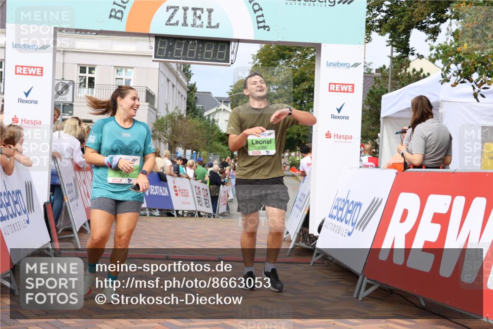 31.08.2025 - 21. Blankeneser Heldenlauf Strokosch-Dieckow http://msf.ph/oto/8663053 31.08.2025 11:02:33 Ziel 3380, 3379, 3135, 3136, 3406, 3727 meine-sportfotos.de