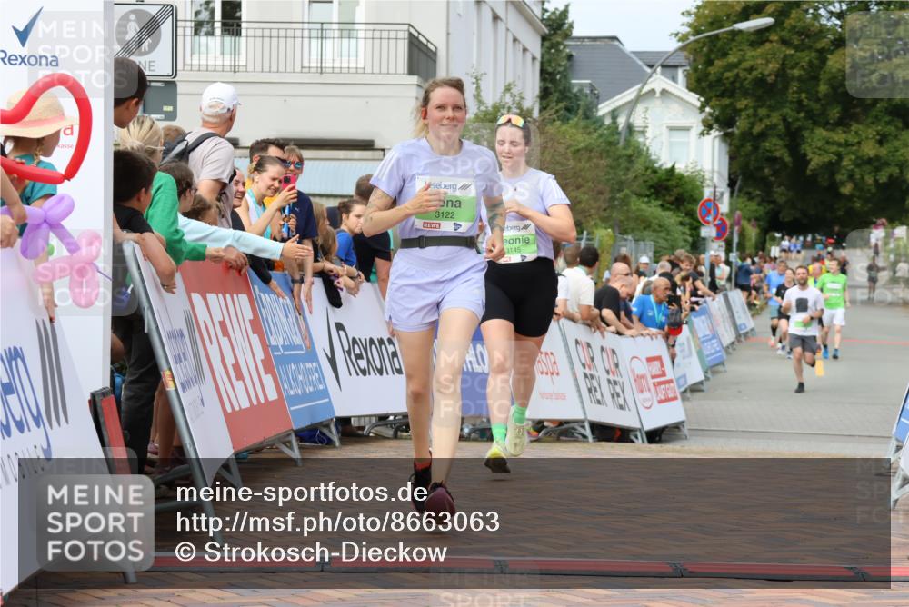 31.08.2025 - 21. Blankeneser Heldenlauf Strokosch-Dieckow http://msf.ph/oto/8663063 31.08.2025 11:21:29 Ziel 3145, 3122 meine-sportfotos.de