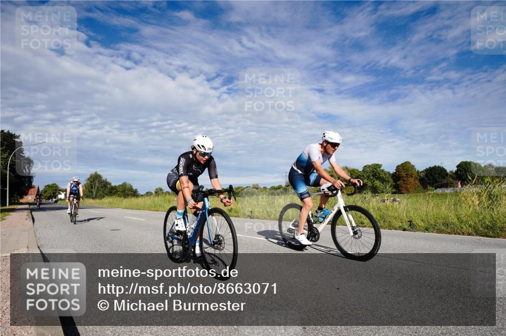 31.08.2025 - Elbe Triathlon Hamburg Michael Burmester http://msf.ph/oto/8663071 31.08.2025 09:31:57 Radfahren 291, 294, 329, 654, 740, 750 meine-sportfotos.de