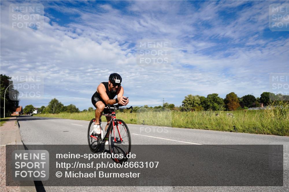 31.08.2025 - Elbe Triathlon Hamburg Michael Burmester http://msf.ph/oto/8663107 31.08.2025 09:32:21 Radfahren 284, 635, 646, 717 meine-sportfotos.de