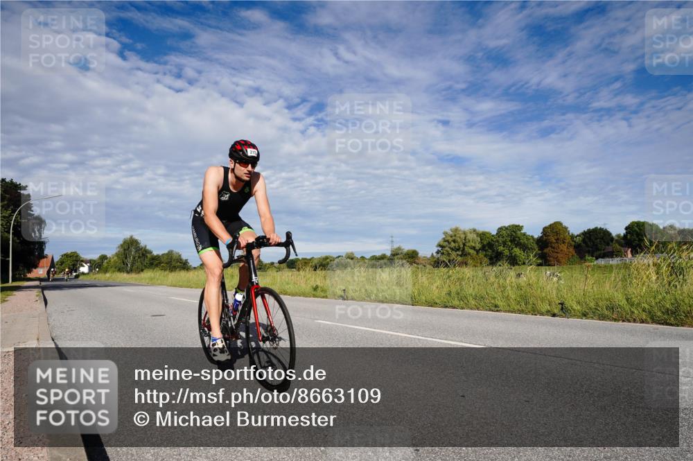 31.08.2025 - Elbe Triathlon Hamburg Michael Burmester http://msf.ph/oto/8663109 31.08.2025 09:32:30 Radfahren 253, 315, 392, 674 meine-sportfotos.de