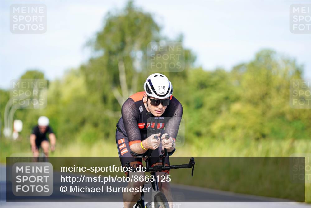 31.08.2025 - Elbe Triathlon Hamburg Michael Burmester http://msf.ph/oto/8663125 31.08.2025 09:14:16 Radfahren 216, 249, 256, 357, 496 meine-sportfotos.de