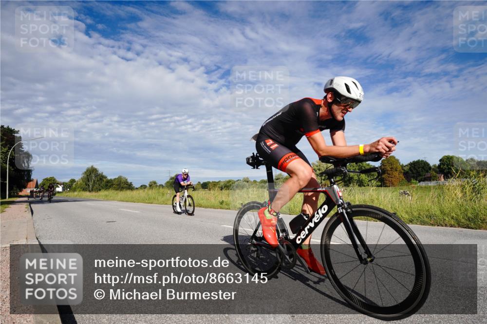 31.08.2025 - Elbe Triathlon Hamburg Michael Burmester http://msf.ph/oto/8663145 31.08.2025 09:33:16 Radfahren 214, 407, 493, 526, 531, 691, 742, 754, 759 meine-sportfotos.de
