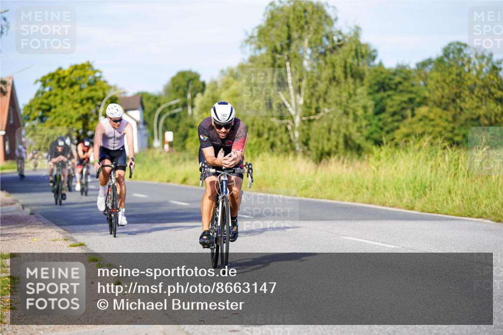 31.08.2025 - Elbe Triathlon Hamburg Michael Burmester http://msf.ph/oto/8663147 31.08.2025 09:14:31 Radfahren 183, 186, 194, 205, 312, 409, 596, 630 meine-sportfotos.de
