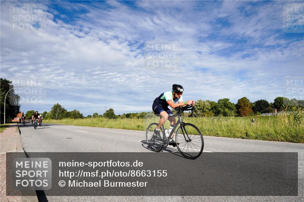 31.08.2025 - Elbe Triathlon Hamburg Michael Burmester http://msf.ph/oto/8663155 31.08.2025 09:33:21 Radfahren 287, 407, 493, 510, 531, 618, 729, 731, 742, 754 meine-sportfotos.de