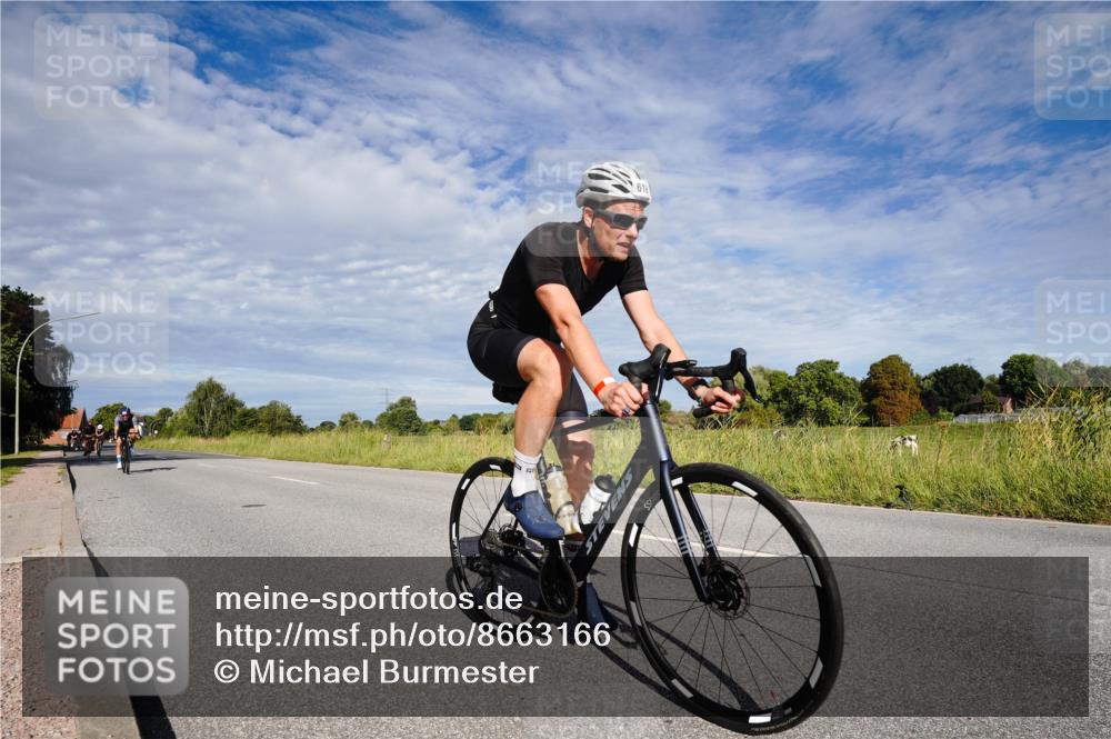 31.08.2025 - Elbe Triathlon Hamburg Michael Burmester http://msf.ph/oto/8663166 31.08.2025 09:33:26 Radfahren 287, 313, 314, 365, 464, 510, 547, 553, 618, 694, 729, 731 meine-sportfotos.de