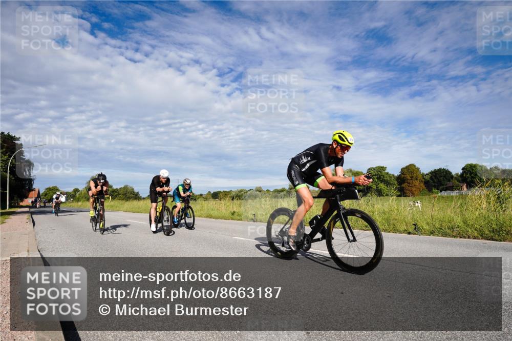 31.08.2025 - Elbe Triathlon Hamburg Michael Burmester http://msf.ph/oto/8663187 31.08.2025 09:33:34 Radfahren 283, 314, 330, 340, 439, 504, 547, 589, 636, 694, 726 meine-sportfotos.de