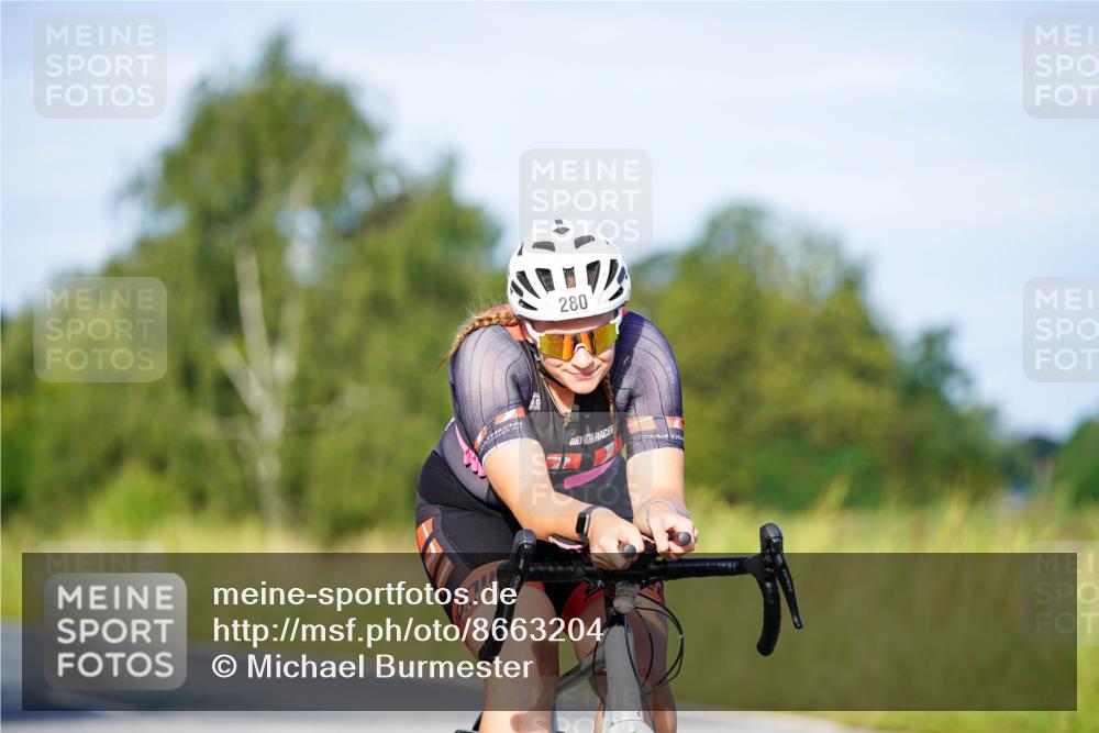 31.08.2025 - Elbe Triathlon Hamburg Michael Burmester http://msf.ph/oto/8663204 31.08.2025 09:15:02 Radfahren 280, 361, 431, 534 meine-sportfotos.de