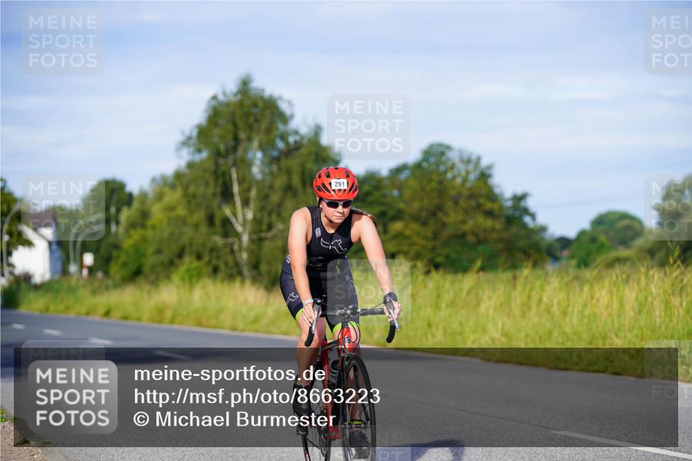 31.08.2025 - Elbe Triathlon Hamburg Michael Burmester http://msf.ph/oto/8663223 31.08.2025 09:15:09 Radfahren 291, 333, 359, 534 meine-sportfotos.de