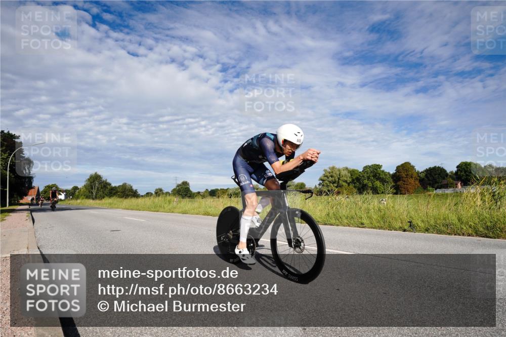 31.08.2025 - Elbe Triathlon Hamburg Michael Burmester http://msf.ph/oto/8663234 31.08.2025 09:34:30 Radfahren 257, 600, 739 meine-sportfotos.de