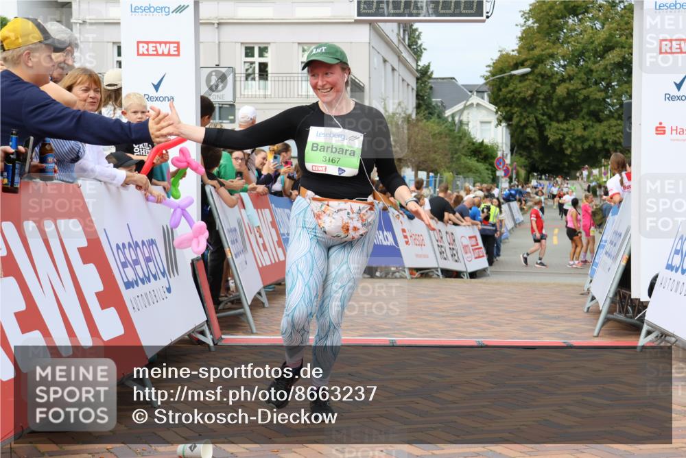 31.08.2025 - 21. Blankeneser Heldenlauf Strokosch-Dieckow http://msf.ph/oto/8663237 31.08.2025 11:20:58 Ziel 3167, 3325 meine-sportfotos.de