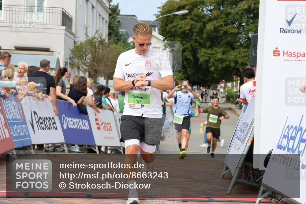31.08.2025 - 21. Blankeneser Heldenlauf Strokosch-Dieckow http://msf.ph/oto/8663243 31.08.2025 11:02:27 Ziel 3135, 3136, 3406, 3484, 3727 meine-sportfotos.de
