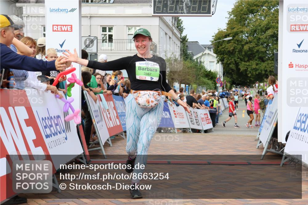31.08.2025 - 21. Blankeneser Heldenlauf Strokosch-Dieckow http://msf.ph/oto/8663254 31.08.2025 11:20:58 Ziel 3167, 3325 meine-sportfotos.de