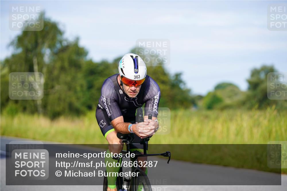 31.08.2025 - Elbe Triathlon Hamburg Michael Burmester http://msf.ph/oto/8663287 31.08.2025 09:15:39 Radfahren 191, 363, 387, 394, 502, 527, 645 meine-sportfotos.de