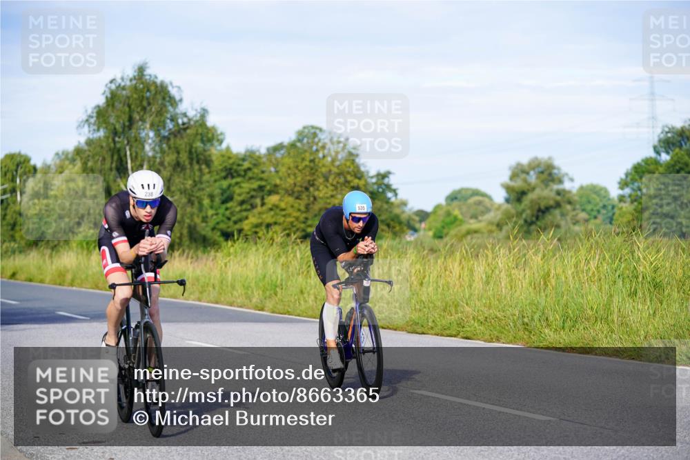 31.08.2025 - Elbe Triathlon Hamburg Michael Burmester http://msf.ph/oto/8663365 31.08.2025 09:16:08 Radfahren 176, 200, 209, 213, 232, 238, 285, 528, 535 meine-sportfotos.de