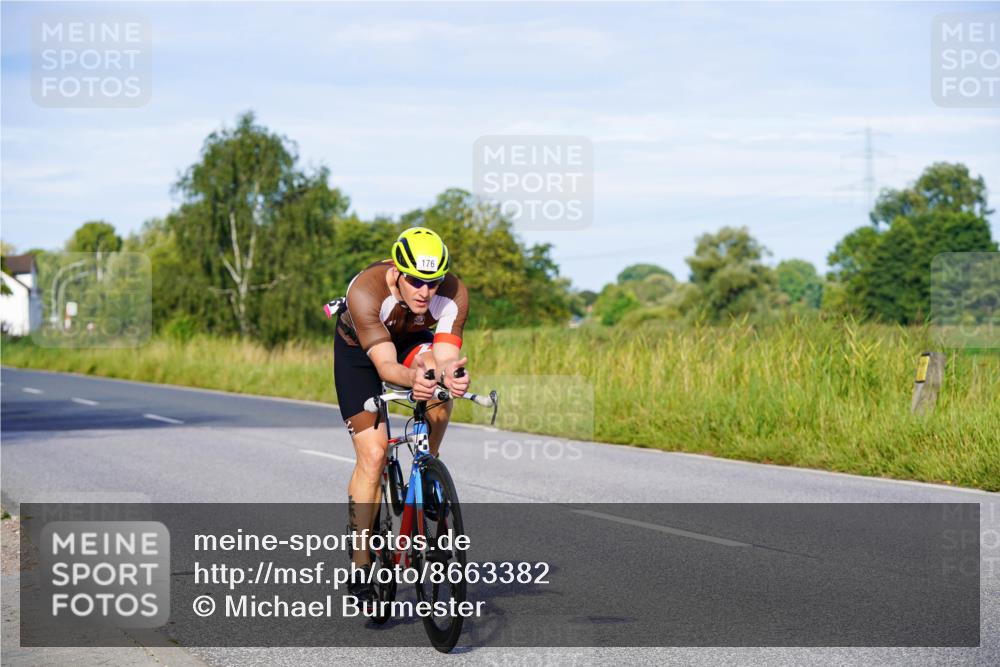 31.08.2025 - Elbe Triathlon Hamburg Michael Burmester http://msf.ph/oto/8663382 31.08.2025 09:16:13 Radfahren 170, 176, 285, 310, 528 meine-sportfotos.de