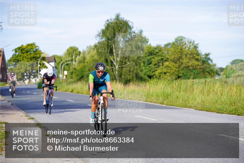 31.08.2025 - Elbe Triathlon Hamburg Michael Burmester http://msf.ph/oto/8663384 31.08.2025 09:16:15 Radfahren 170, 176, 285, 310, 528 meine-sportfotos.de