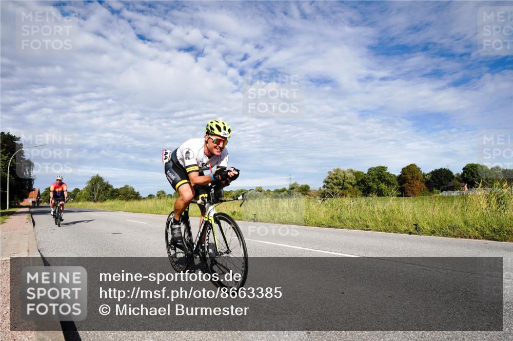 31.08.2025 - Elbe Triathlon Hamburg Michael Burmester http://msf.ph/oto/8663385 31.08.2025 09:37:01 Radfahren 344, 436, 503, 747 meine-sportfotos.de