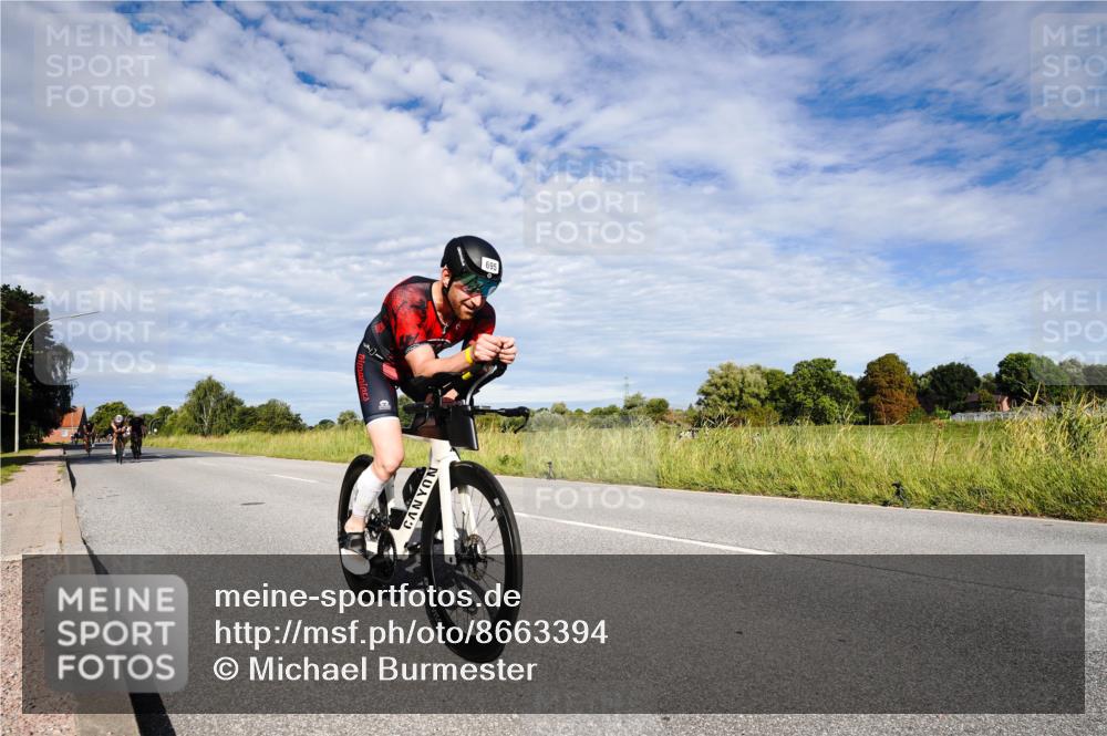31.08.2025 - Elbe Triathlon Hamburg Michael Burmester http://msf.ph/oto/8663394 31.08.2025 09:37:09 Radfahren 254, 309, 325, 436, 470, 626, 677, 695, 747 meine-sportfotos.de