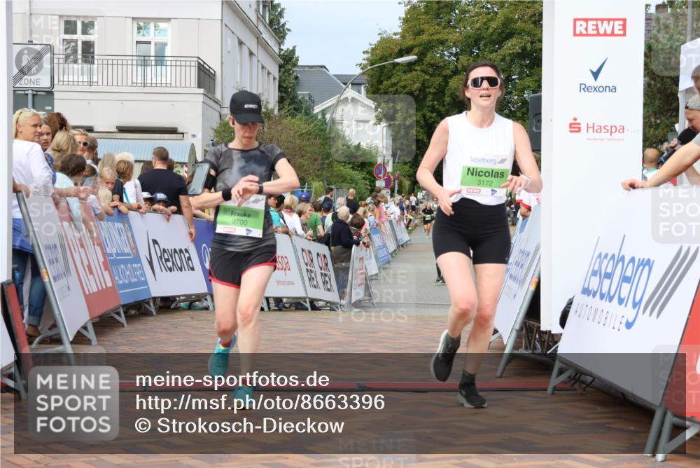 31.08.2025 - 21. Blankeneser Heldenlauf Strokosch-Dieckow http://msf.ph/oto/8663396 31.08.2025 11:02:15 Ziel 3587, 3172, 3180, 3700 meine-sportfotos.de