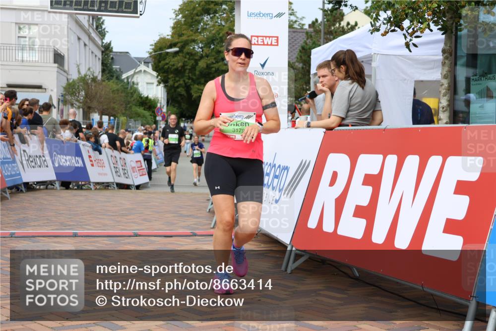 31.08.2025 - 21. Blankeneser Heldenlauf Strokosch-Dieckow http://msf.ph/oto/8663414 31.08.2025 11:20:44 Ziel 3184, 3179 meine-sportfotos.de