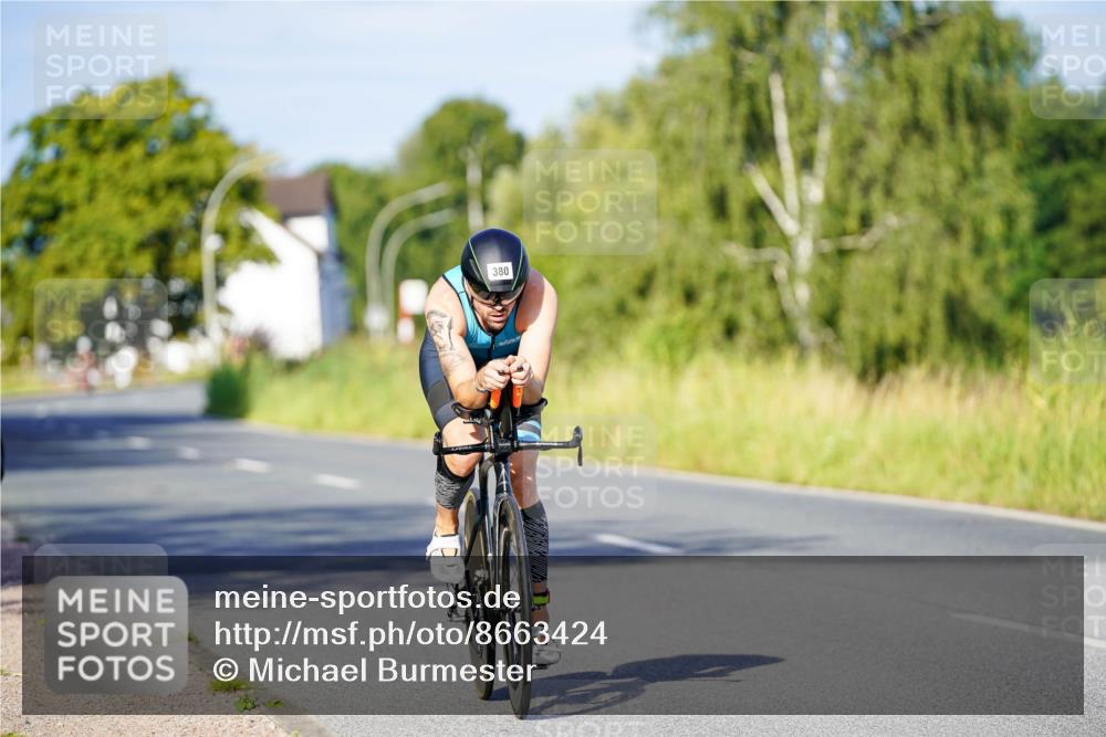 31.08.2025 - Elbe Triathlon Hamburg Michael Burmester http://msf.ph/oto/8663424 31.08.2025 09:16:52 Radfahren 220, 230, 380 meine-sportfotos.de