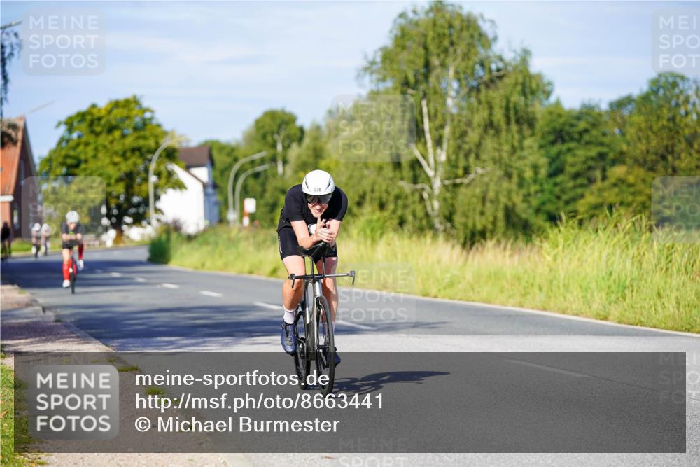 31.08.2025 - Elbe Triathlon Hamburg Michael Burmester http://msf.ph/oto/8663441 31.08.2025 09:17:02 Radfahren 245, 598 meine-sportfotos.de