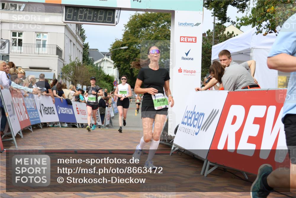31.08.2025 - 21. Blankeneser Heldenlauf Strokosch-Dieckow http://msf.ph/oto/8663472 31.08.2025 11:02:12 Ziel 3587, 3172, 3556, 3180, 3700 meine-sportfotos.de