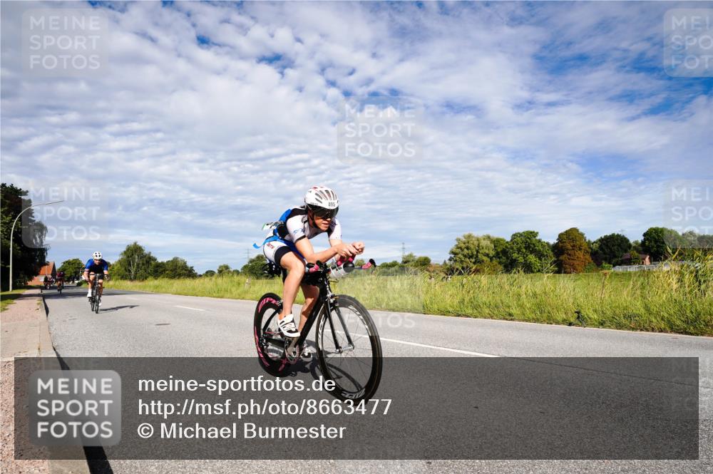 31.08.2025 - Elbe Triathlon Hamburg Michael Burmester http://msf.ph/oto/8663477 31.08.2025 09:38:09 Radfahren 289, 304, 335, 370, 403, 405, 506, 788, 854, 895 meine-sportfotos.de