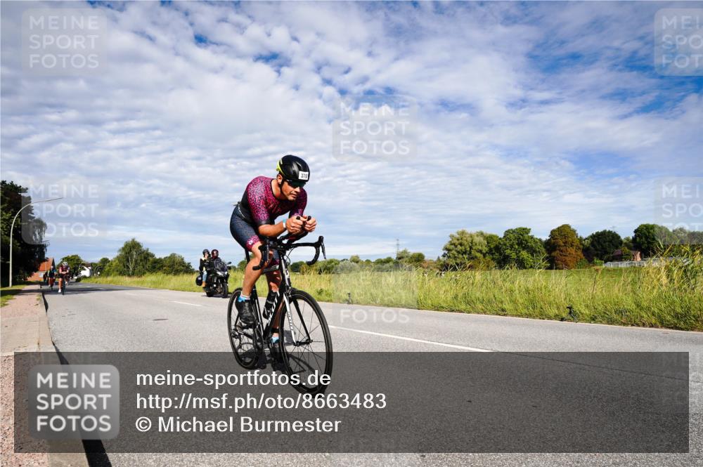 31.08.2025 - Elbe Triathlon Hamburg Michael Burmester http://msf.ph/oto/8663483 31.08.2025 09:38:12 Radfahren 267, 289, 370, 402, 403, 506, 699, 788 meine-sportfotos.de