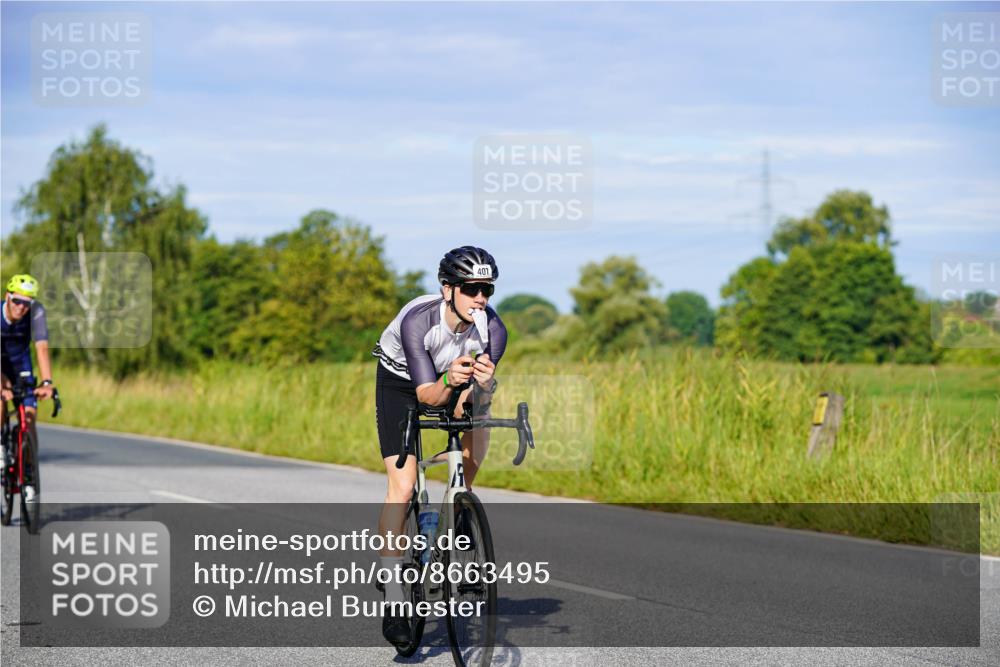31.08.2025 - Elbe Triathlon Hamburg Michael Burmester http://msf.ph/oto/8663495 31.08.2025 09:17:36 Radfahren 407, 420, 504 meine-sportfotos.de