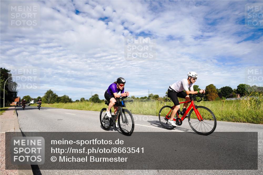 31.08.2025 - Elbe Triathlon Hamburg Michael Burmester http://msf.ph/oto/8663541 31.08.2025 09:39:04 Radfahren 260, 424, 449, 453, 497, 653, 753, 922 meine-sportfotos.de