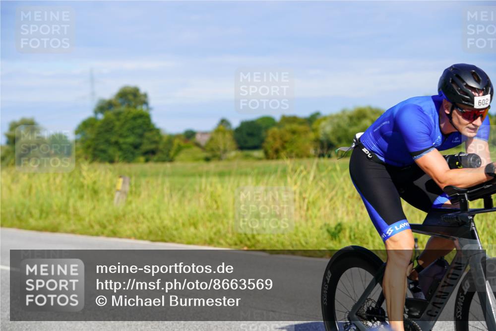 31.08.2025 - Elbe Triathlon Hamburg Michael Burmester http://msf.ph/oto/8663569 31.08.2025 09:18:12 Radfahren 332, 364, 463, 495, 602 meine-sportfotos.de