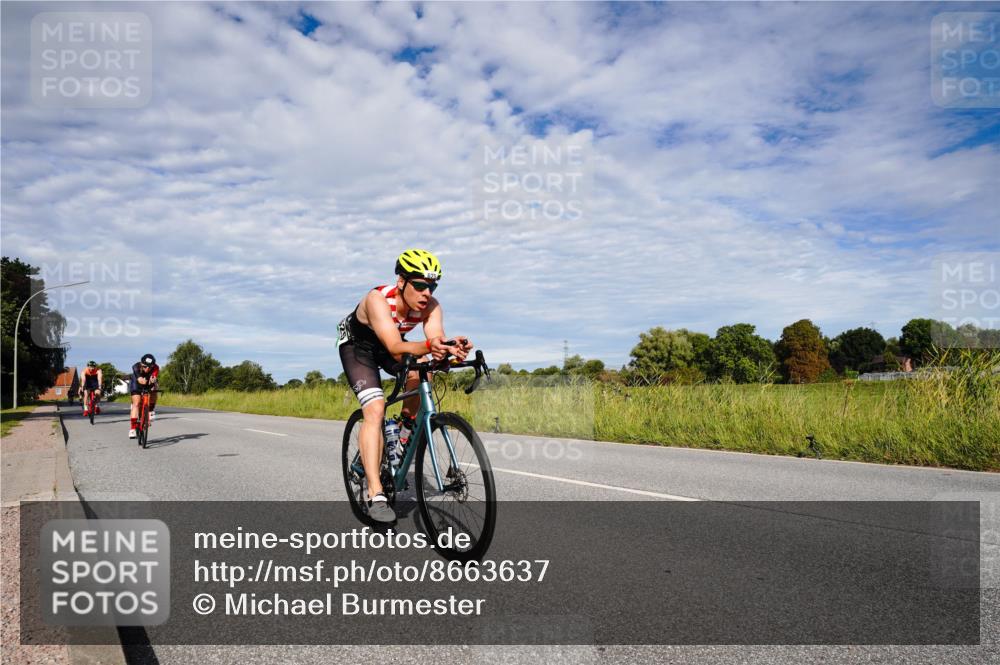 31.08.2025 - Elbe Triathlon Hamburg Michael Burmester http://msf.ph/oto/8663637 31.08.2025 09:40:23 Radfahren 279, 288, 301, 406, 459, 462, 625, 627 meine-sportfotos.de